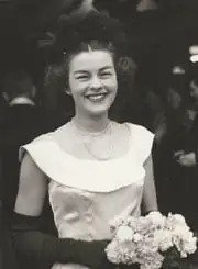 bridesmaid