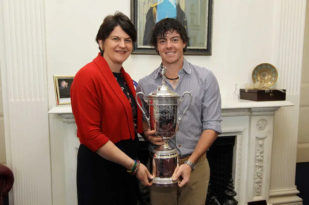 Arlene Foster with Rory McIlroy & the US Open Trophy
